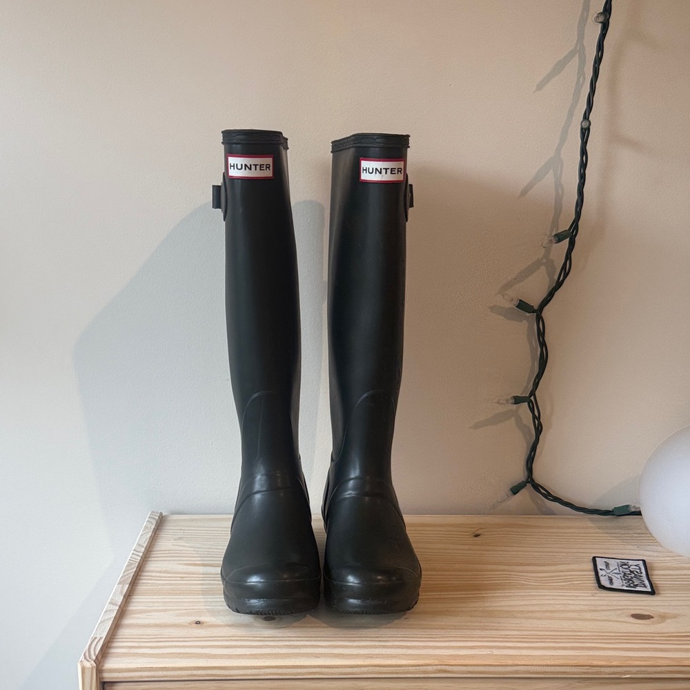 Hunter Classic Dark Green Rain Boots
